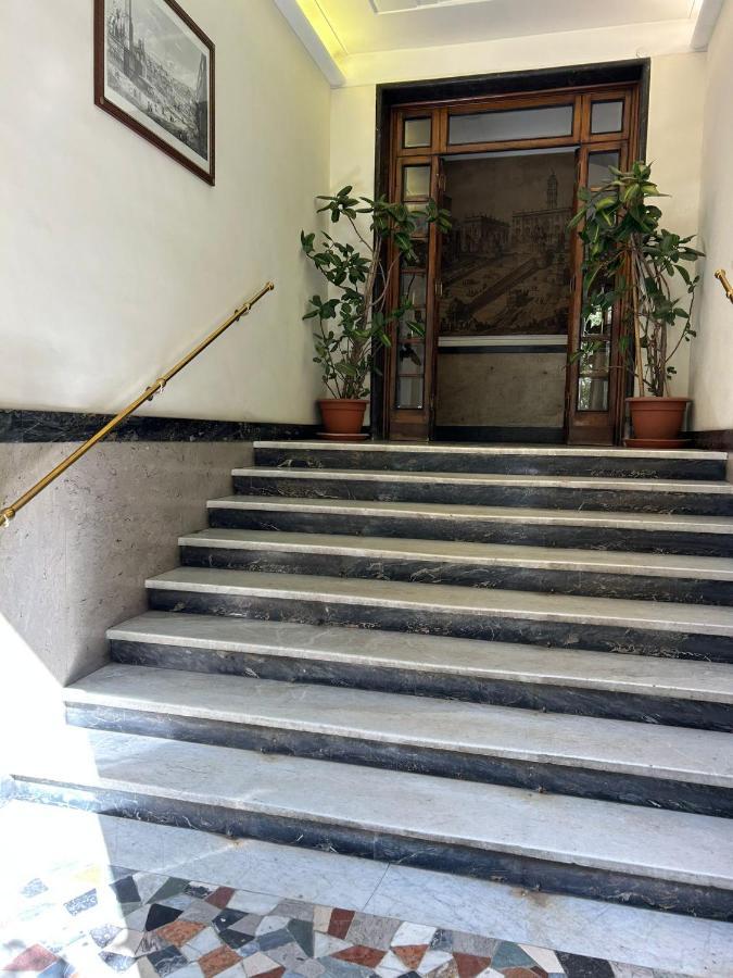 Vatican Giuliana Street Рим Экстерьер фото